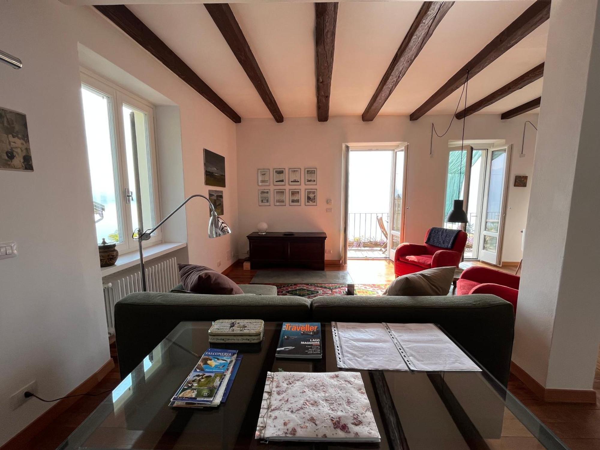 Cadebei Apartment Oggebio Стая снимка